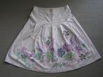 Beige rok met mooie borduursels maat 38., Maat 38/40 (M), Beige, Nieuw, Ophalen of Verzenden