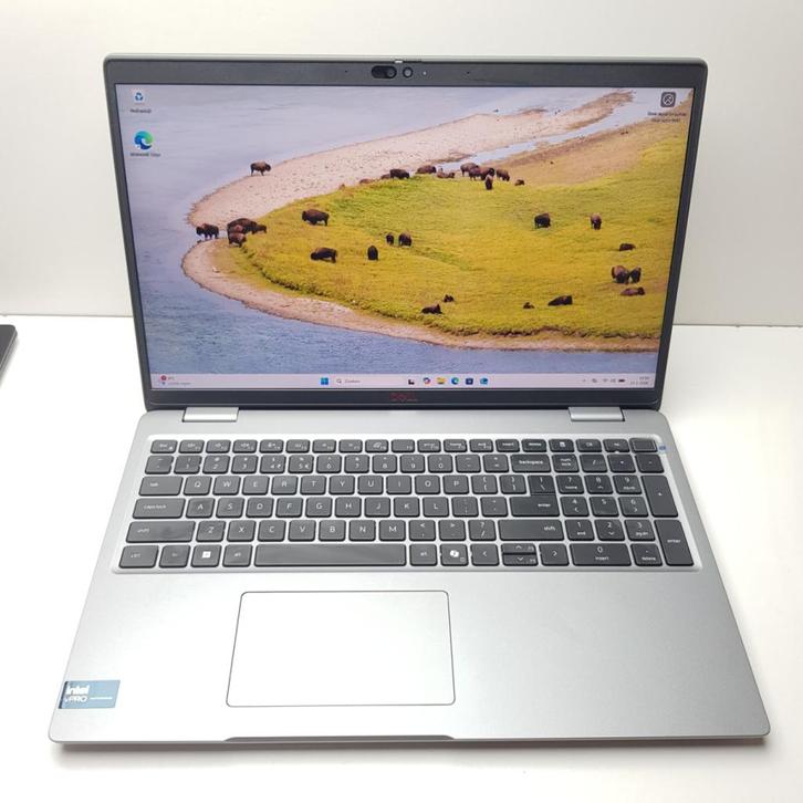 Dell Latitude 5550 | Core Ultra 7 | 32GB | 500GB, Computers en Software, Windows Laptops, Zo goed als nieuw