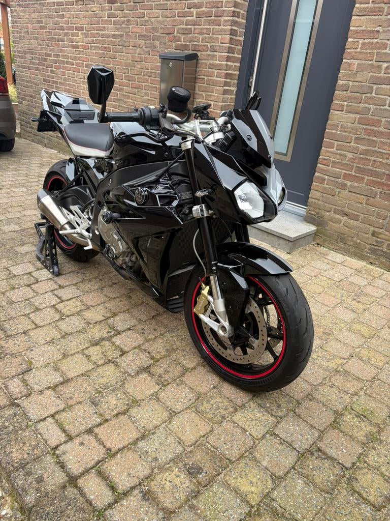 BMW S1000R 2015, Motoren, Motoren | BMW, 4 cilinders, Motorrijbewijs A, Handvatverwarming, Gebruikt