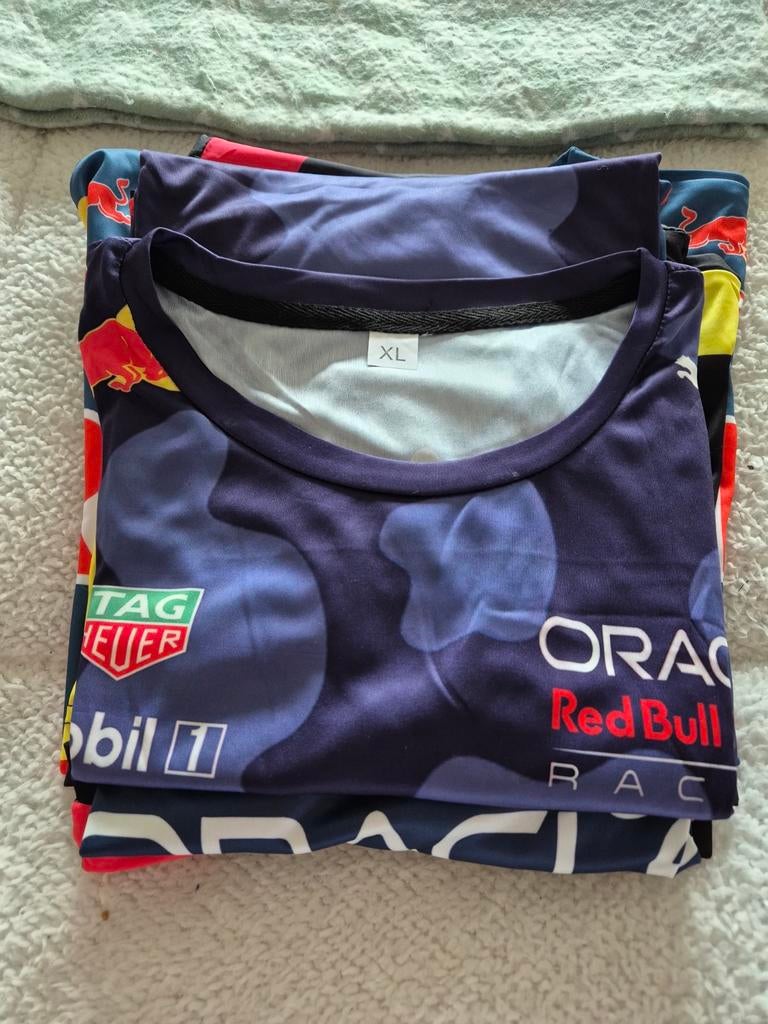 T-shirt Red Bull maar XL, Ophalen of Verzenden, Nieuw, Rood