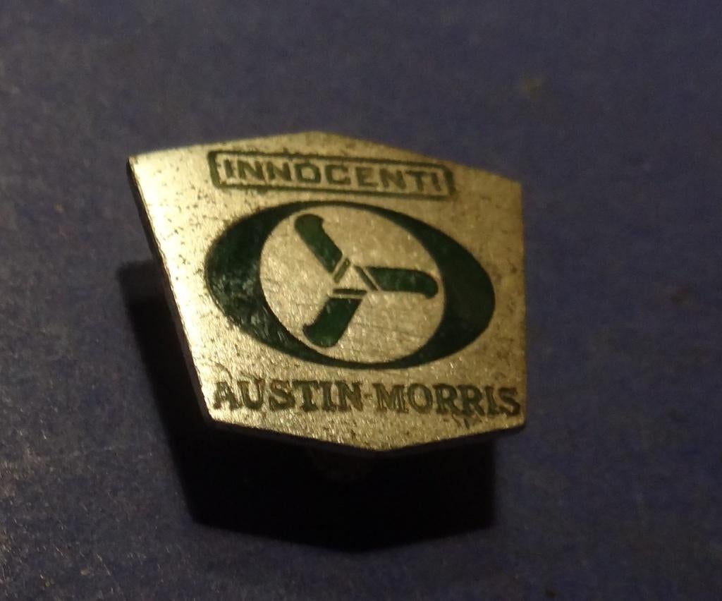 Innocenti Austin Morris Email Revers Knoop 20 x 18 mm, Verzenden, Gebruikt, Transport, Speldje of Pin