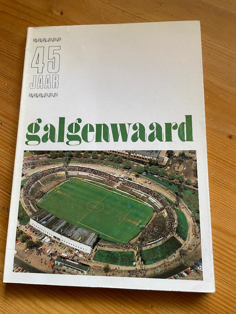 Stadion Galgenwaard Utrecht, Verzamelen, Sportartikelen en Voetbal, Ophalen of Verzenden, Zo goed als nieuw, F.C. Utrecht, Boek of Tijdschrift