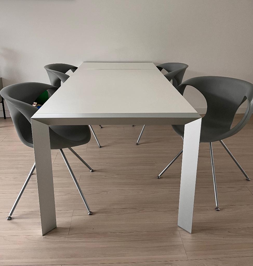 Design eetkamer stoelen, Ophalen, Kunststof, Gebruikt, Design