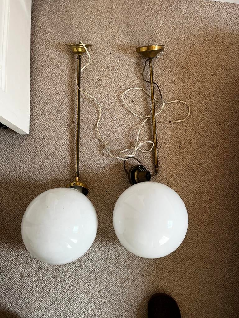Set van 2 antieke hanglampen - Melkglas bollen, Ophalen of Verzenden