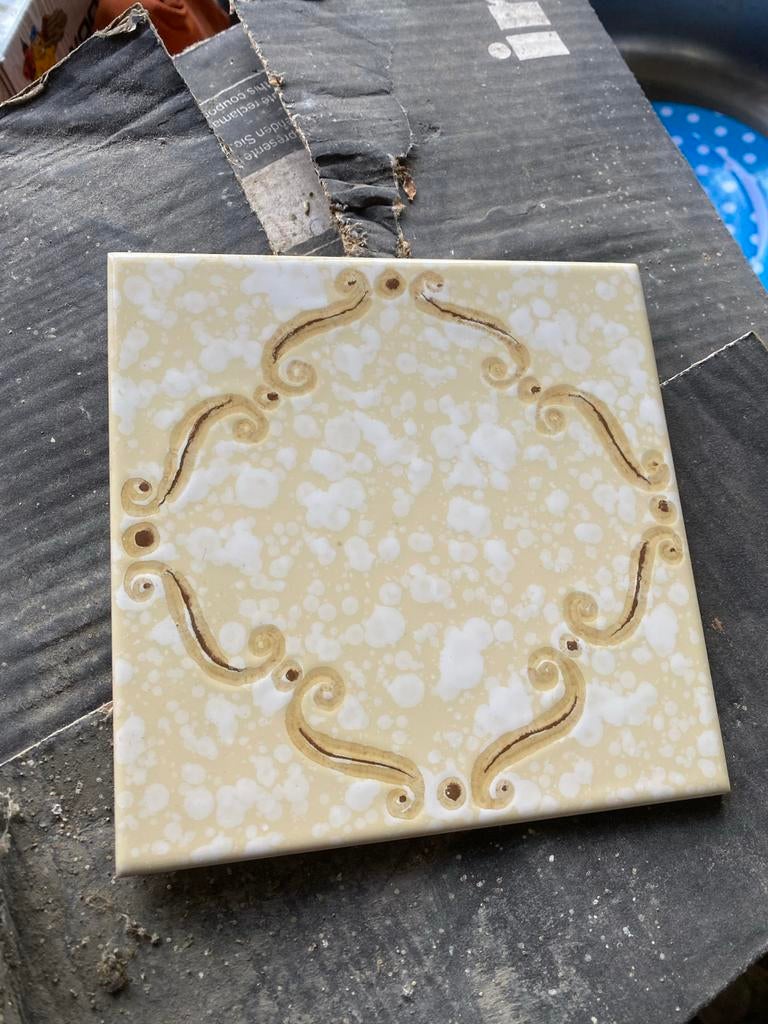 Tegels met patroon, 15x15 cm, Doe-het-zelf en Verbouw, Ophalen, Gebruikt, Minder dan 20 cm, Minder dan 5 m²