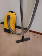 Miele stofzuiger, geel, met slang en mondstuk, Ophalen of Verzenden, Gebruikt, Stofzak, Stofzuiger