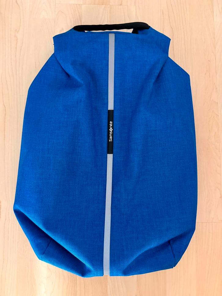 Samsonite securipak 1.0, Sieraden, Tassen en Uiterlijk, Tassen | Rugtassen, Zo goed als nieuw, Overige merken, 25 tot 40 cm, 30 tot 45 cm