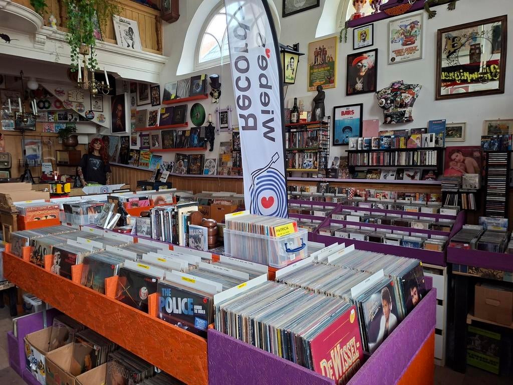 Wiebe's Records Open !!, Ophalen, Gebruikt, 12 inch