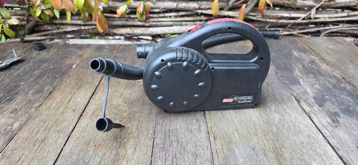 Coleman Oplaadbare QuickPump Luchtpomp, Caravans en Kamperen, Luchtpompen, Gebruikt, Elektrisch, Ophalen of Verzenden