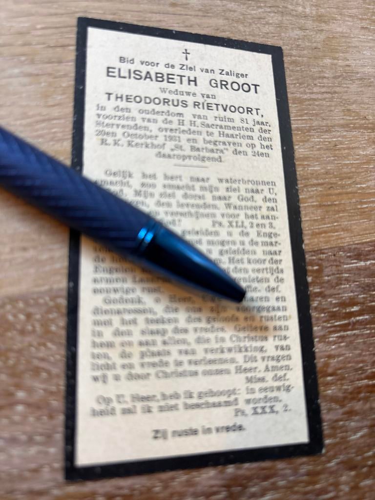Groot Elisabeth 1931 Haarlem x Rietvoort - E00714 -, Verzamelen, Bidprentjes en Rouwkaarten, Ophalen of Verzenden, Bidprentje