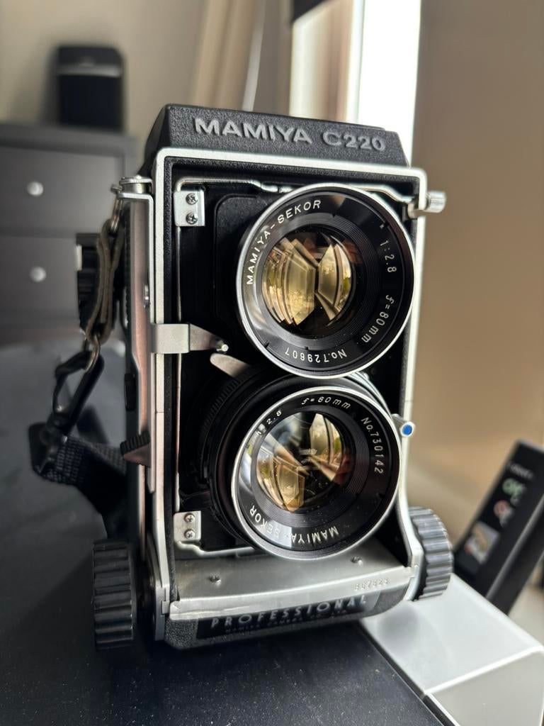 Mamiya C220 analoge 6x6 camera, Ophalen, Zo goed als nieuw, Spiegelreflex, Overige Merken