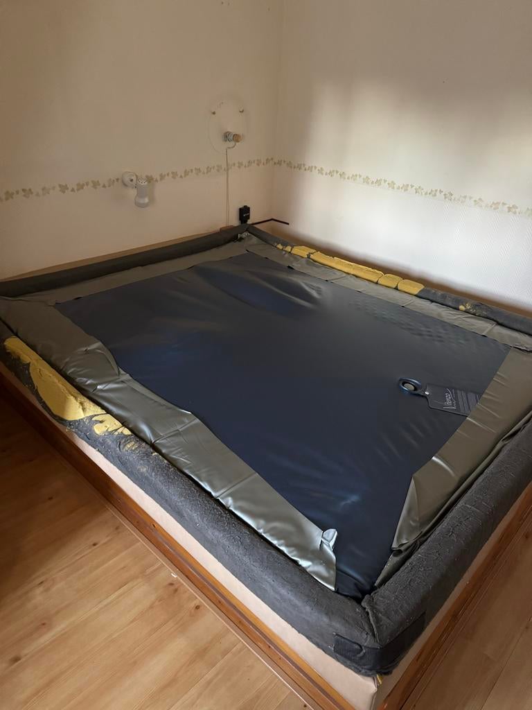 GRATIS Vitenzo waterbed 180x215cm, Huis en Inrichting, Slaapkamer | Waterbedden, Ophalen, Gebruikt, 210 cm, Tweepersoons