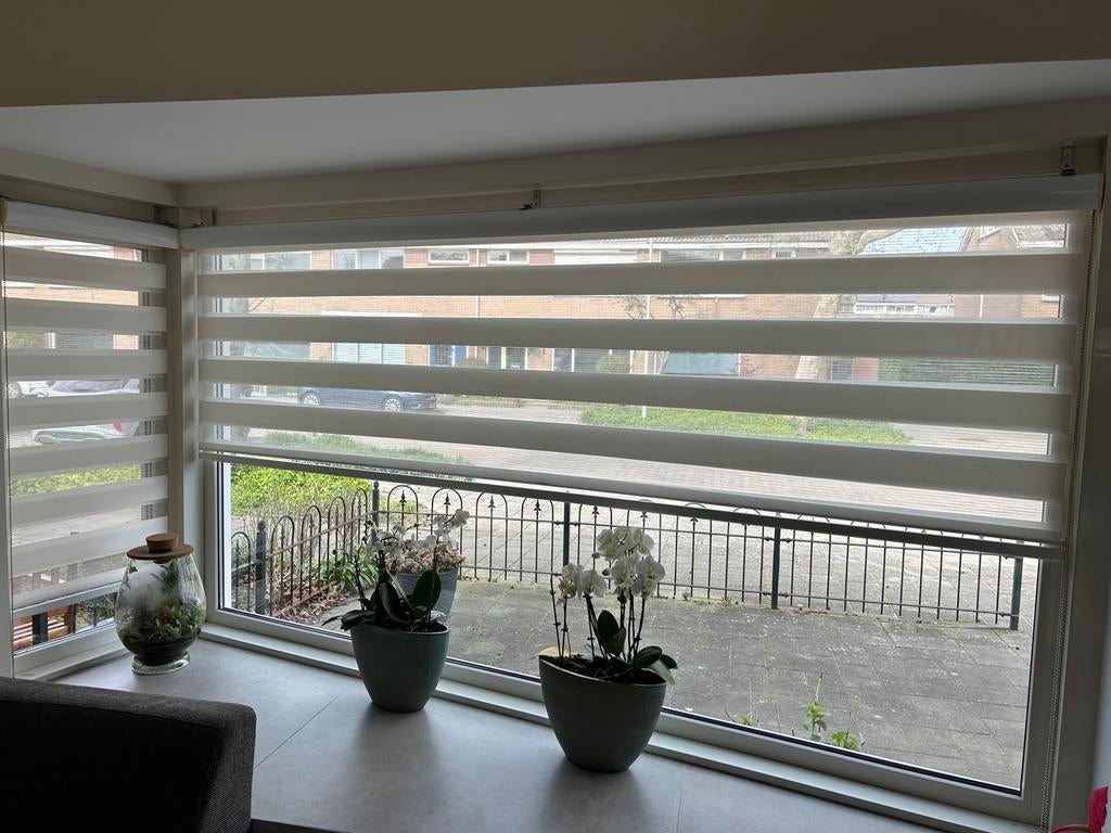 2 Jaloezieen, Ophalen, Gebruikt, 50 tot 100 cm, Crème