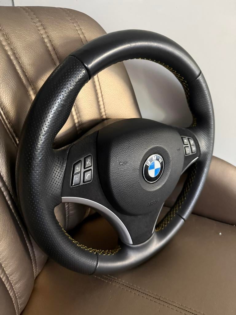 Bmw E81 E82 E87 E88 E90 E91 E92 E93 leder stuur, Auto-onderdelen, Ophalen of Verzenden, BMW