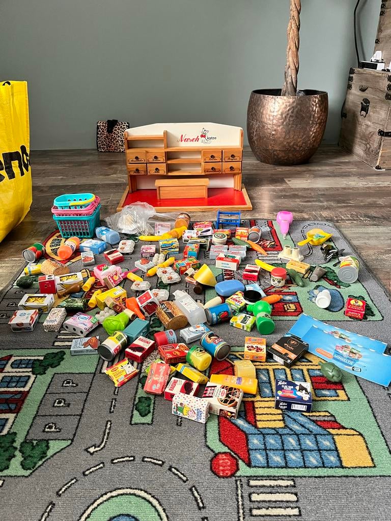 Kruidenierswinkeltje met veel mini boodschappen, Ophalen of Verzenden, Gebruikt, Jongen of Meisje