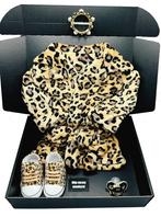 Kraamcadeau meisje leopard badjas - vele soorten, Ophalen of Verzenden, Zo goed als nieuw