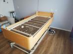 Ziekenhuis bed, Ophalen, Eenpersoons, Wit, Zo goed als nieuw