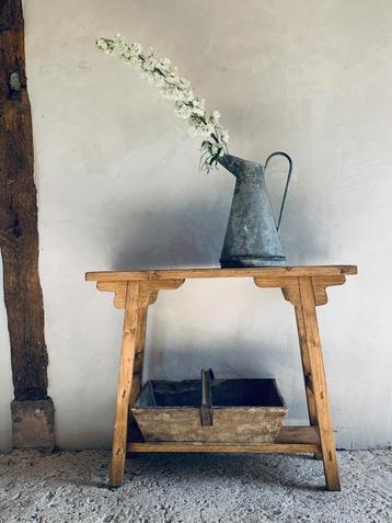 Landelijke sidetable * chinees * muurtafel *oud,sober* beschikbaar voor biedingen