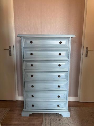 Blauw klassiek/vintage ladenkastje beschikbaar voor biedingen
