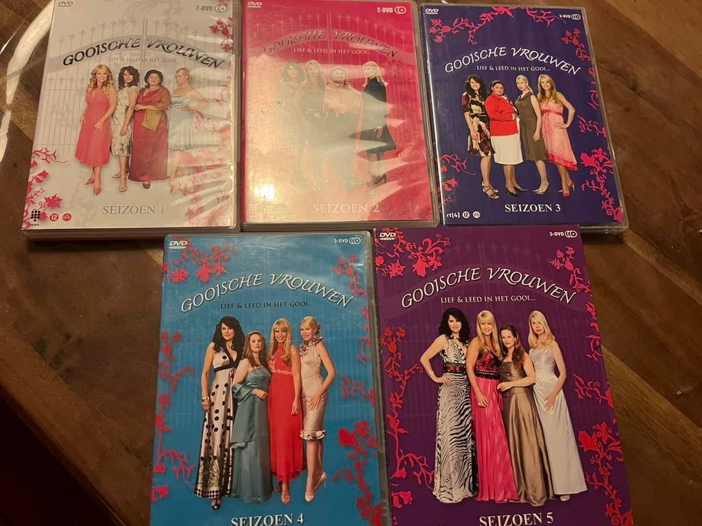Gooische vrouwen seizoen 1 tm 5, Vanaf 12 jaar, Ophalen of Verzenden, Zo goed als nieuw, Komedie