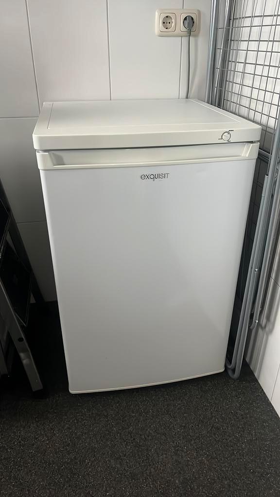 Lage diepvries, Witgoed en Apparatuur, Vriezers en Diepvrieskisten, Gebruikt, Vrijstaand, Vrieskast, 85 tot 120 cm, Minder dan 60 cm