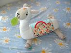 FISHER PRICE LAMA GROVE WITTE KRULLENDE BADSTOF IN, Verzenden, Nieuw, Overige typen