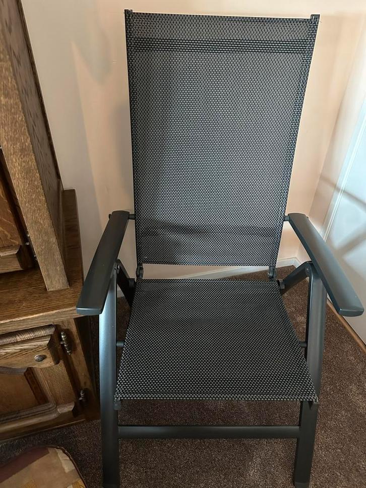 Gratis - Tuinstoel - Textileen - Inklapbaar, Tuin en Terras, Tuinstoelen, Gebruikt, Textileen, Inklapbaar, Ophalen