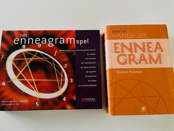 Enneagram Handboek Helen Palmer + Het Enneagramspel, Boeken, Esoterie en Spiritualiteit, Zo goed als nieuw, Overige typen, Spiritualiteit algemeen