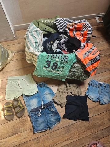 Doos vol diverse zomer kleding maat 80 / 104  beschikbaar voor biedingen