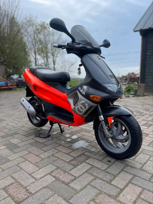 Gilera Runner Sp DD Fluo rosso 50cc 2t, Fietsen en Brommers, Scooters | Piaggio, Overige modellen, Ophalen of Verzenden