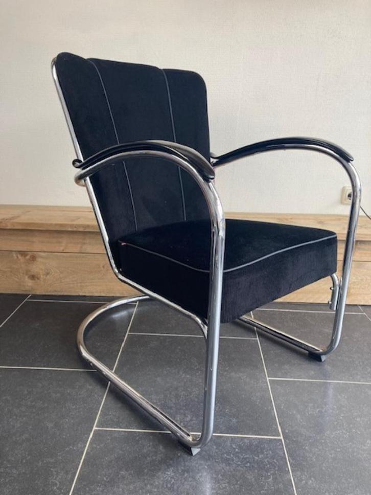 2 Gispen 412 fauteuils , chroom , nieuwe zwarte ribstof, Huis en Inrichting, Fauteuils, Zo goed als nieuw, Metaal, Stof, 50 tot 75 cm