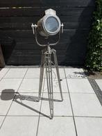 Stoere industriële vloerlamp, Huis en Inrichting, Lampen | Vloerlampen, Ophalen of Verzenden, Zo goed als nieuw, Glas, 150 tot 200 cm
