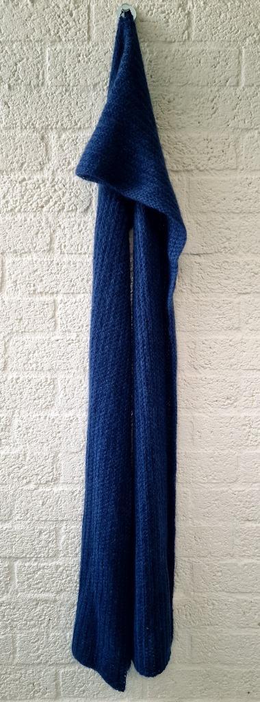 Donkerblauwe mohair sjaal van Pat Too Pat, Kleding | Dames, Mutsen, Sjaals en Handschoenen, Sjaal, Maat 46/48 (XL) of groter, Ophalen of Verzenden