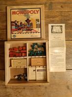 Monopoly in houten kistje., Hobby en Vrije tijd, Gezelschapsspellen | Bordspellen, Parker., Parker., Ophalen of Verzenden, Zo goed als nieuw