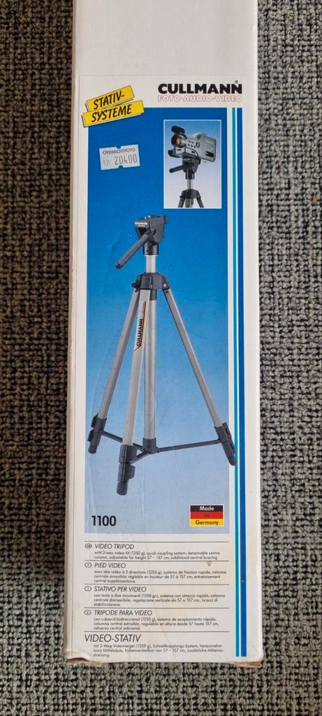 Cullmann 1100 Videostatief - zo goed als nieuw in doos!, Audio, Tv en Foto, Fotografie | Statieven en Balhoofden, Nieuw, Driepoot