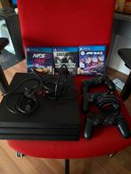 PS4 pro met 3 controllers en 2 spellen, Spelcomputers en Games, Spelcomputers | Sony PlayStation 4, Met games, Ophalen of Verzenden