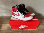 NIKE AIR JORDAN 1 High OG Heritage Maat 33, Kinderen en Baby's, Ophalen of Verzenden, Zo goed als nieuw, Jongen of Meisje