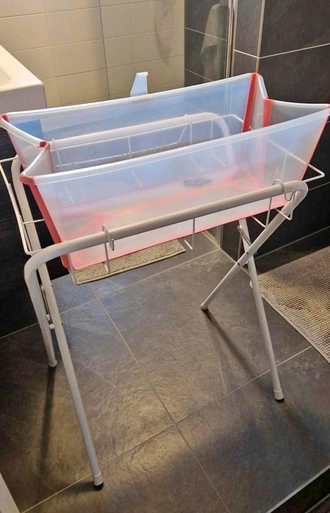 Stokke Babybadje met Standaard & Newborn Ondersteuning, Kinderen en Baby's, Badjes en Verzorging, Zo goed als nieuw, Badje, Overige merken