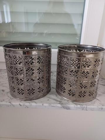 2x windlicht beschikbaar voor biedingen