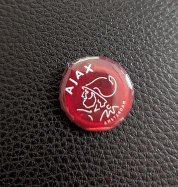 Ajax voetbal button – 25mm button / speld / pin beschikbaar voor biedingen