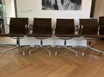 4x Eames Stoel EA 107- Miller - Bruin vitra niet draaibaar., Huis en Inrichting, Stoelen, Gebruikt, Bruin, Ophalen of Verzenden