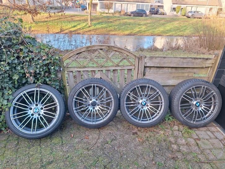 18 inch Bmw wielen, Auto-onderdelen, Banden en Velgen, Banden en Velgen, All Season, 18 inch, 225 mm, Personenwagen, Gebruikt