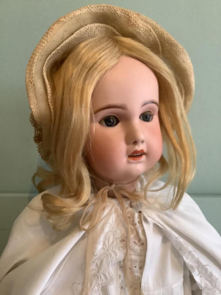 Antieke SFBJ . Paris 76 cm., Verzamelen, Poppen, Zo goed als nieuw, Ophalen of Verzenden