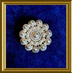 Antieke Zeeuwse knop broche, Ophalen of Verzenden, Zilver, Broche