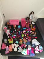 Partij barbie met barbie Chelsea poppen, Kinderen en Baby's, Speelgoed | Poppen, Ophalen of Verzenden, Zo goed als nieuw, Barbie