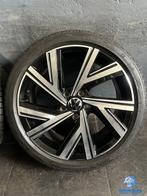 7mm! Originele VW Golf 8 5H Bergamo 18 inch zwarte velgen 5x, Auto-onderdelen, Banden en Velgen, 18 inch, Gebruikt, -, -