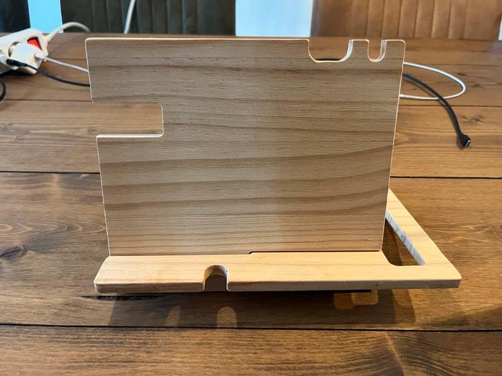 Nieuwe iPad/tablet houder, Computers en Software, Laptopstandaarden, Nieuw, Ophalen of Verzenden