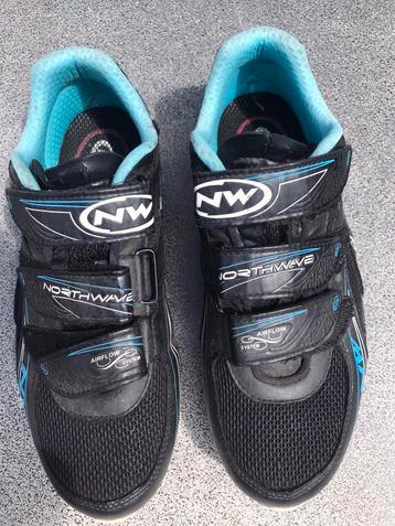 Wielren/ mountainbike schoenen maat 43. beschikbaar voor biedingen