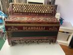 Accordeon Scandalli, Ophalen, Gebruikt