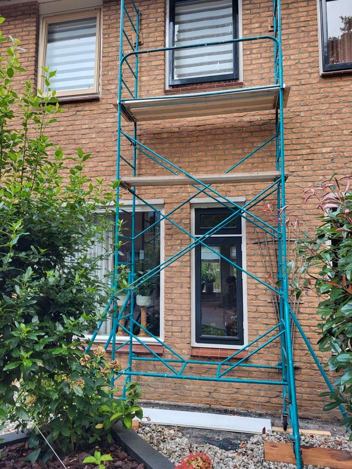 Steiger te huur - Werkhoogte 450cm, Doe-het-zelf en Verbouw, Steigers, Gebruikt, Rolsteiger of Kamersteiger, 2 tot 5 meter, Ophalen of Verzenden